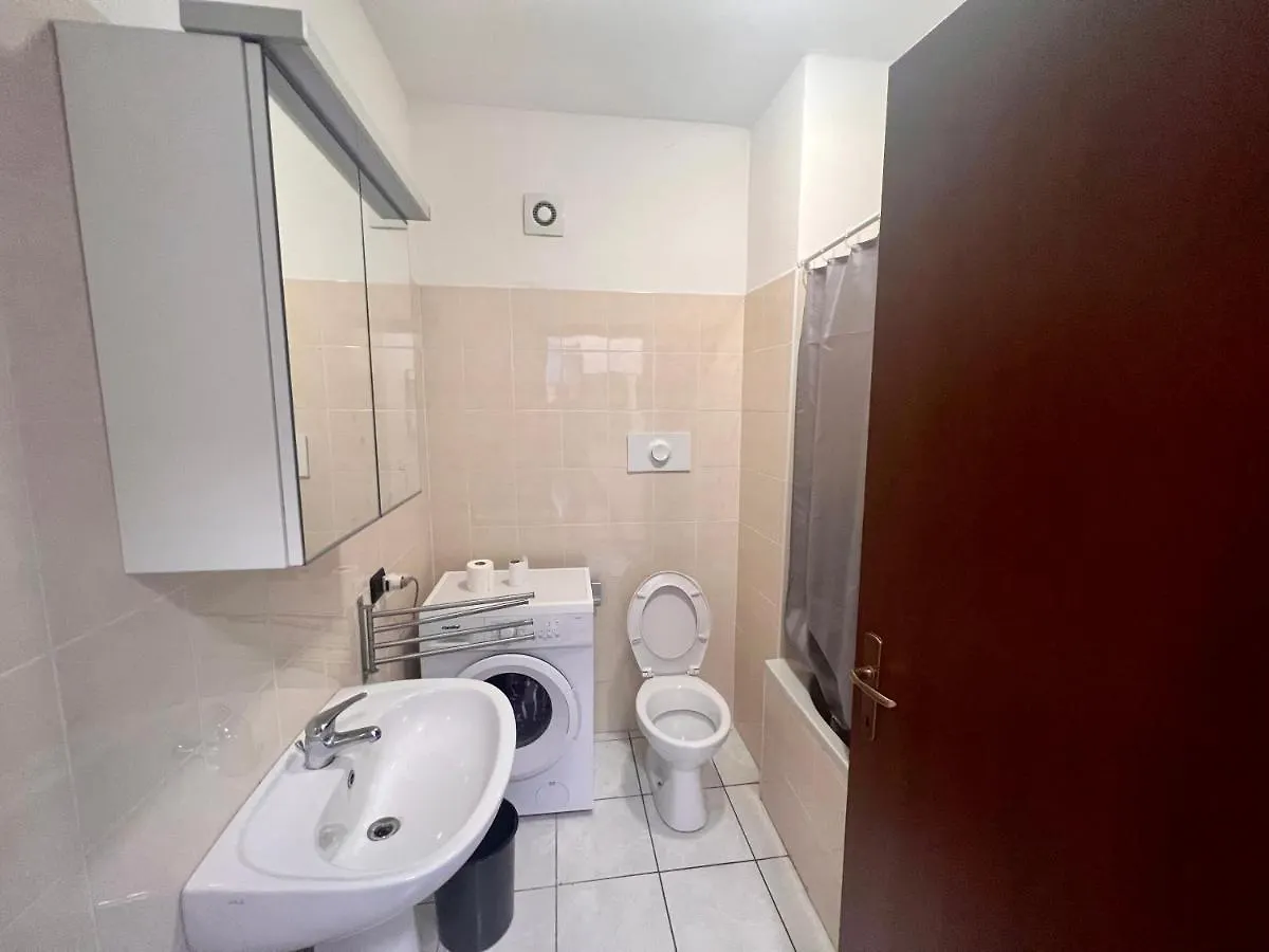 Lake View Appartment Acquaseria Apartamento